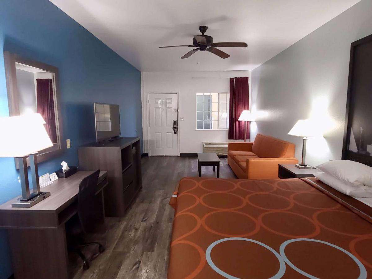 Super 8 By Wyndham Forney/East Dallas Εξωτερικό φωτογραφία
